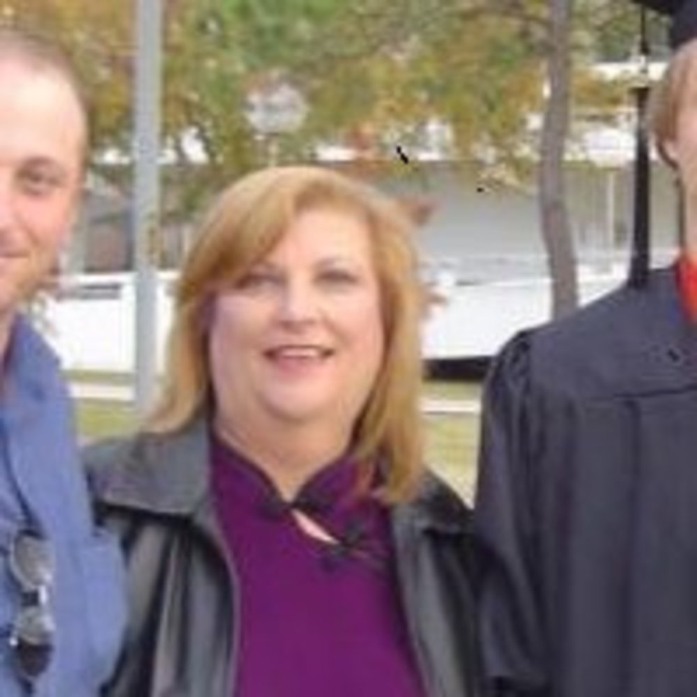 Meet your Posher, Leslie